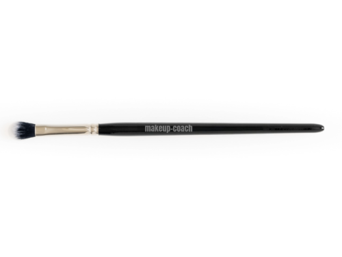Concealer- und Eyeprimer-Pinsel klein und oval – makeup-coach