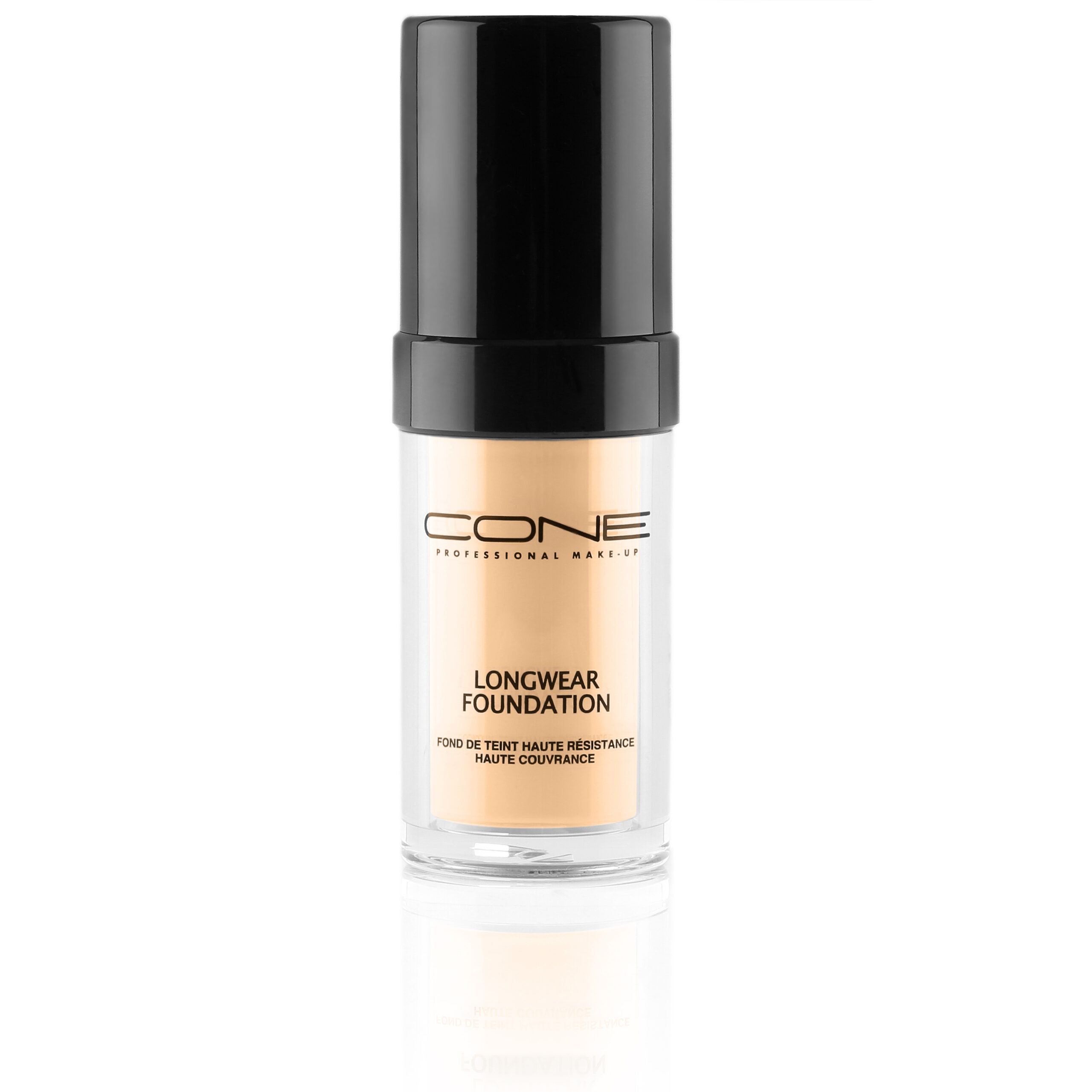 Flüssige Longwear Foundation von CONE in heller warm-neutraler Farbnuance mit Pumpspender