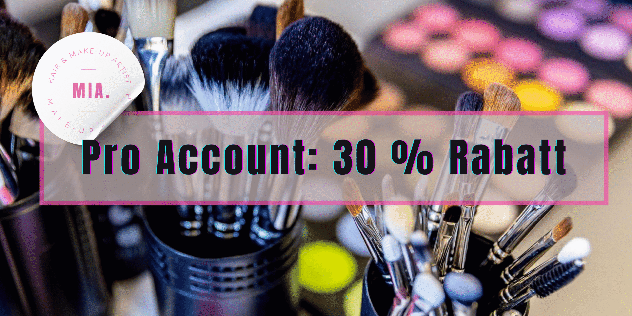 Professionelle Make-up Pinsel von makeup-coach in Premium-Qualität, made in Germany – ideal für Make-up Artists, Kosmetiker und Friseure, jetzt mit 30% Rabatt erhältlich.