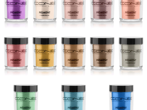 CONE Pearl Pigmente in 13 Farben – hochpigmentierte Perlglanz-Puder in transparenten Döschen für Augenmake-up und Highlighter.